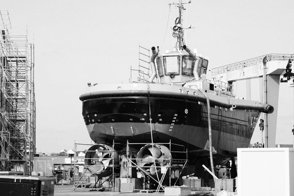 marine engine supplier